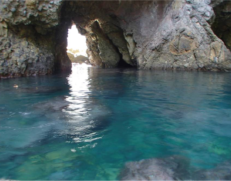 Takeno Sea of Japan sea caves