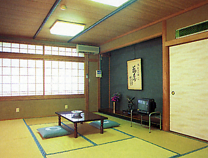 サイド城崎たけの館